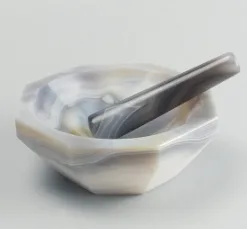 玛瑙研钵（带研棒）直径：70mm