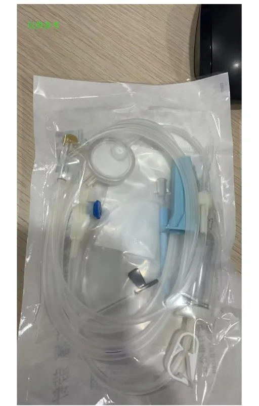 康德莱塑插针精密输液器TPE037（25支/盒，8盒/箱） - 玖梧精选