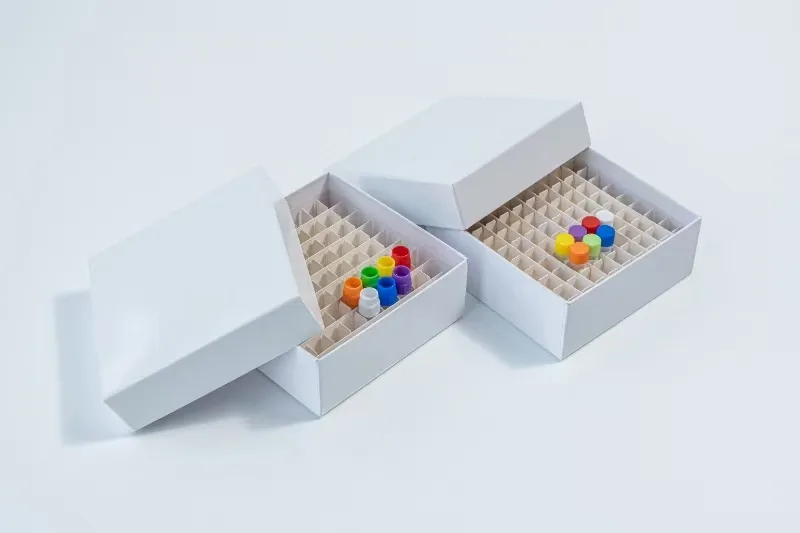纸质冻存盒，2in，81格，133*133*53mm，耐受 -196℃ ~121℃（盖子分离） - PakGent/铂杰