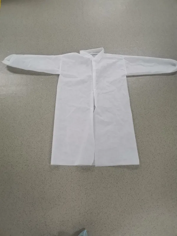 一次性实验服SMS厚款50克白色 - 玖梧精选