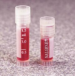 LPE 无菌冻存管，PP，HDPE盖，2.0ml
