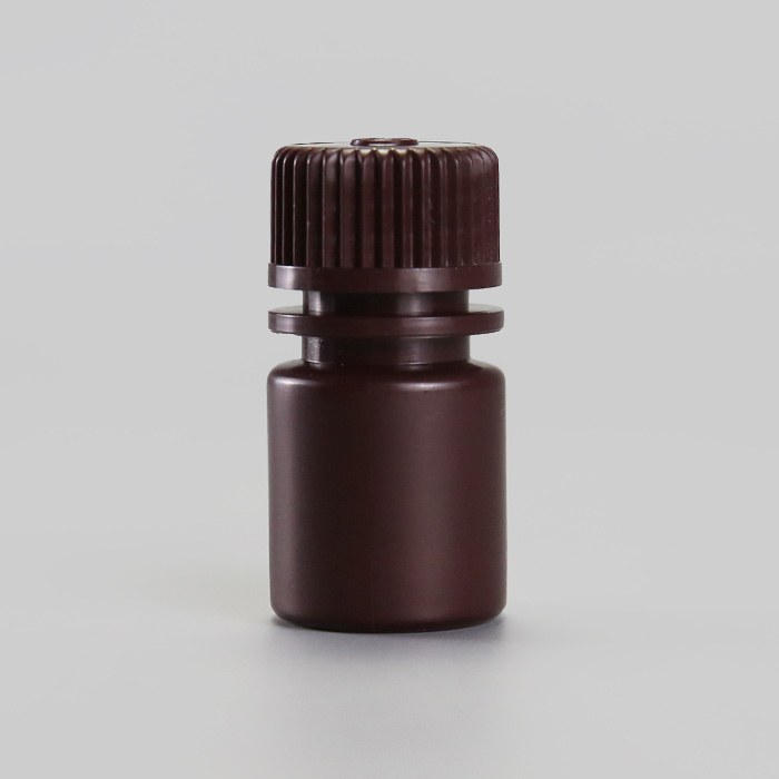 塑料广口瓶，HDPE，8ml，琥珀色，无酶，免洗，防漏设计无内盖，灭菌