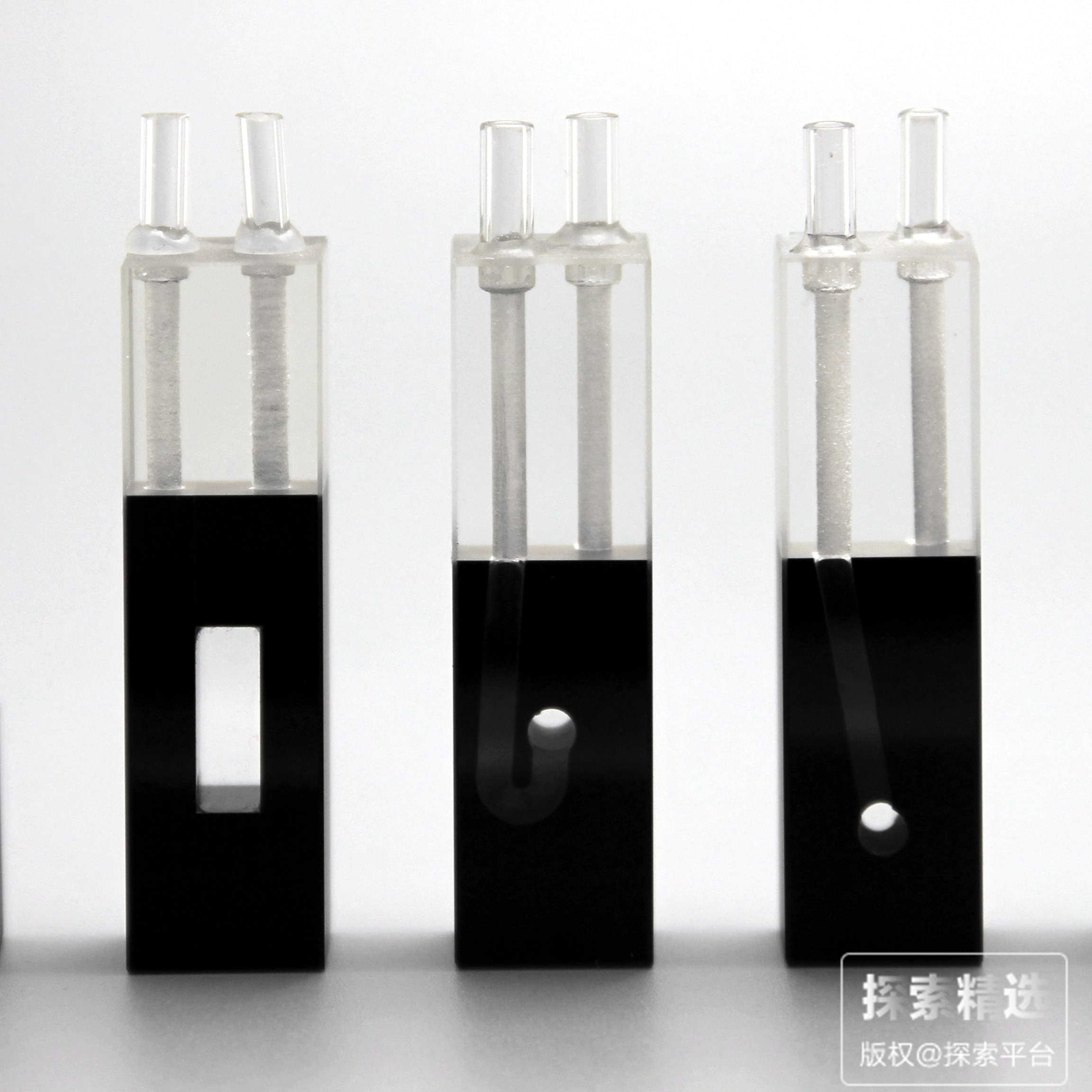 石英1/2黑白流动比色皿 12.5×12.5×45mm（窗口：2×12mm） - 玖梧精选