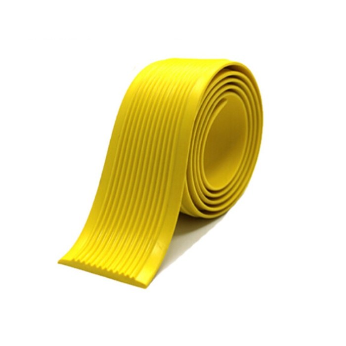 自粘式PVC楼梯防滑条 黄 40mm×30m - 安赛瑞/Safeware