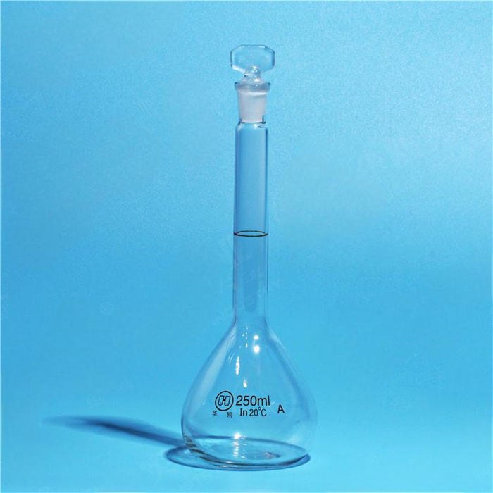 白色容量瓶(量入式） A级 高硼硅 250ml - 华鸥