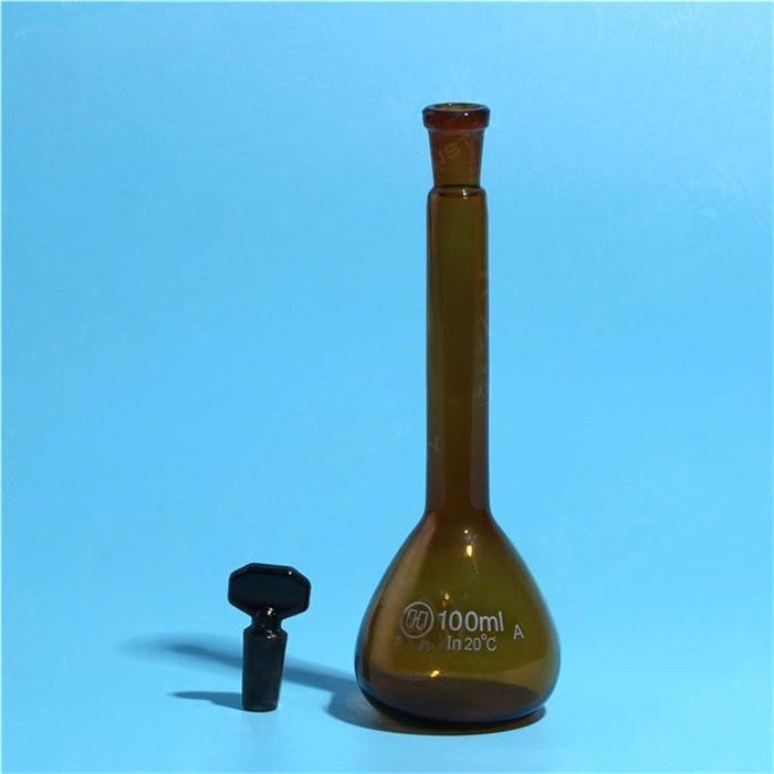 棕色容量瓶(量入式） A级 中硼硅 100ml - 华鸥