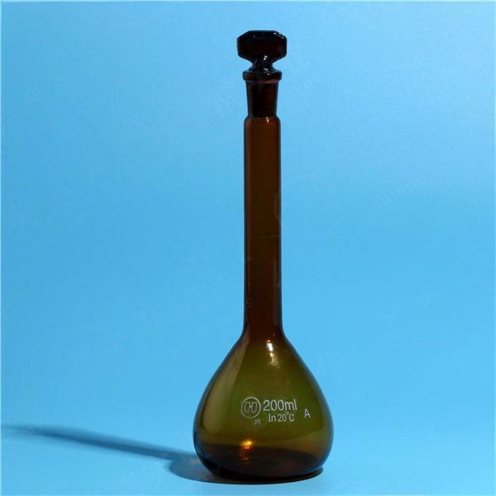 棕色容量瓶(量入式） A级 中硼硅 200ml - 华鸥