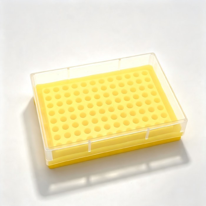 0.2ml PCR管盒（96孔）尺寸：12.3*8.6*3cm