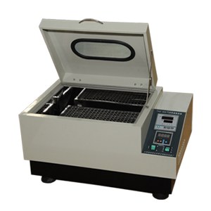 气浴恒温振荡器 RT+5℃～50℃ 0～200rpm（回旋) 0～300rpm（往复）